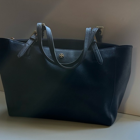 Tory Burch Robinson Leather Tote Bag in Navy Blue. Medium. Condition: very good - Picture 9 of 9